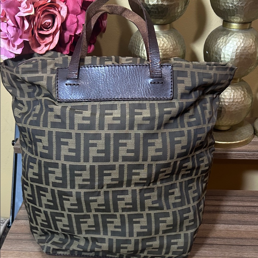 Fendi Zucca Tote bag - Picture 5 of 10
